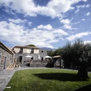 https://bosco-ciancio.sicilyhotelsitaly.net